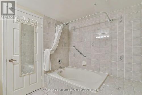 306 - 80 Athol Street E, Oshawa (Central), ON - Indoor Photo Showing Bathroom