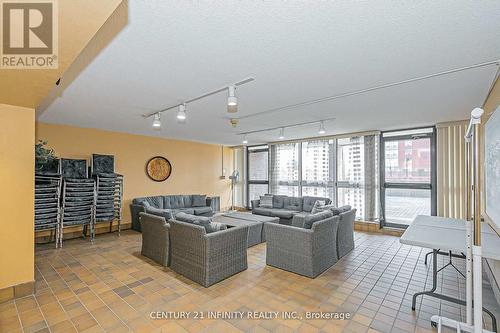 Party/meeting room - 306 - 80 Athol Street E, Oshawa (Central), ON - Indoor