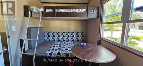 17 Chippewa Trail, Wasaga Beach, ON - Indoor