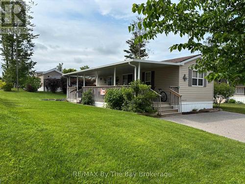 17 Chippewa Trail, Wasaga Beach, ON - Outdoor With Deck Patio Veranda