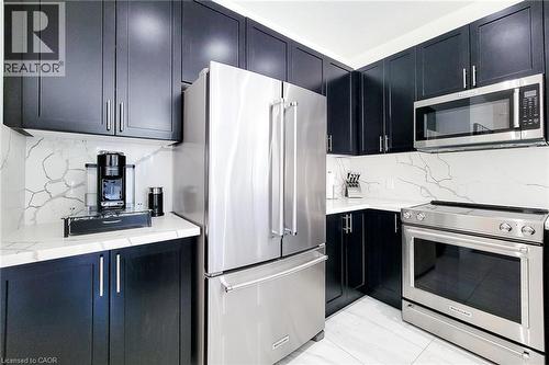 190 Bellagio Avenue, Stoney Creek, ON - Indoor Photo Showing Kitchen With Stainless Steel Kitchen
