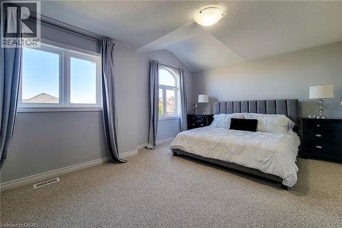 190 Bellagio Avenue, Stoney Creek, ON - Indoor Photo Showing Bedroom