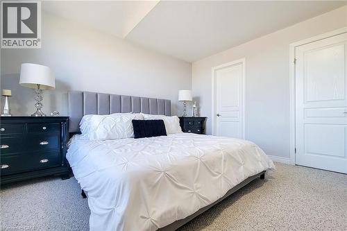 190 Bellagio Avenue, Stoney Creek, ON - Indoor Photo Showing Bedroom