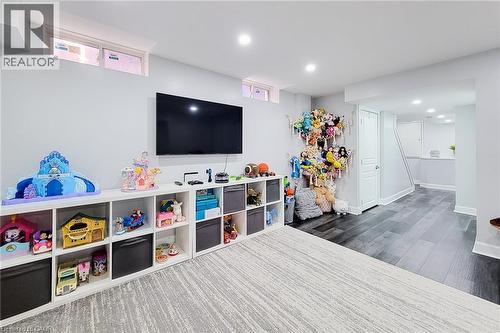 190 Bellagio Avenue, Stoney Creek, ON - Indoor