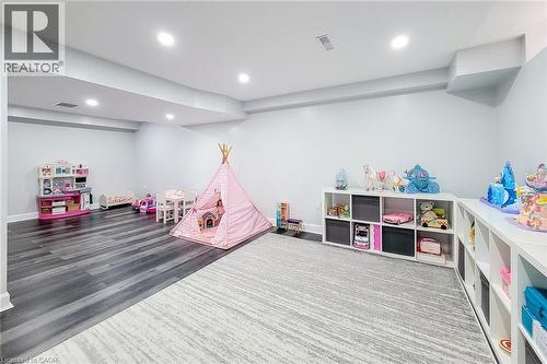 190 Bellagio Avenue, Stoney Creek, ON - Indoor