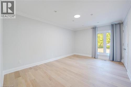 8 Ridgewood Drive, Richmond Hill, ON - Indoor Photo Showing Other Room