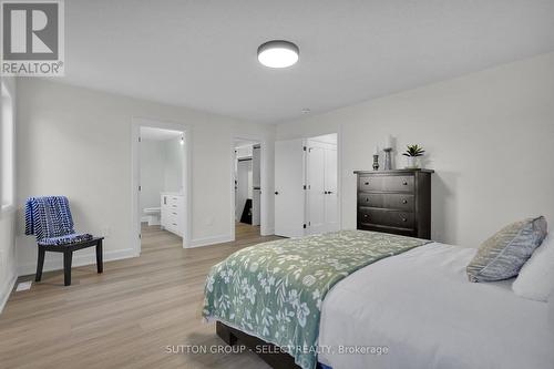 40 Lucas Road, St. Thomas, ON - Indoor Photo Showing Bedroom