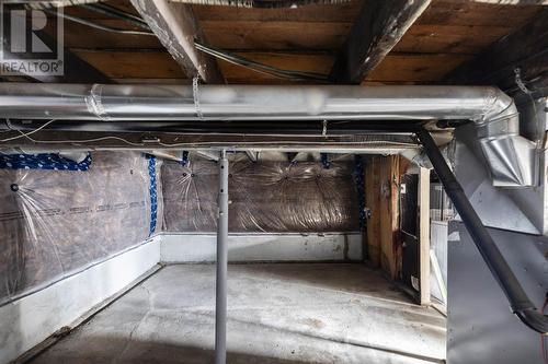 324 Fifth Ave, Sault Ste. Marie, ON - Indoor Photo Showing Garage