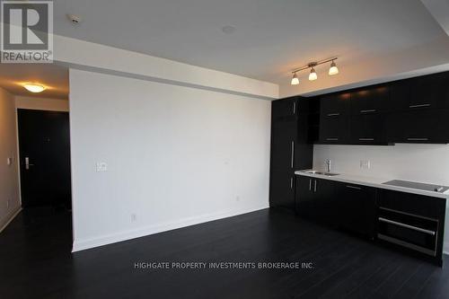 4108 - 1080 Bay Street, Toronto, ON - Indoor