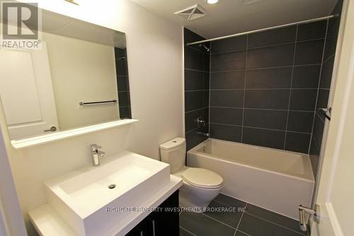 4108 - 1080 Bay Street, Toronto, ON - Indoor Photo Showing Bathroom