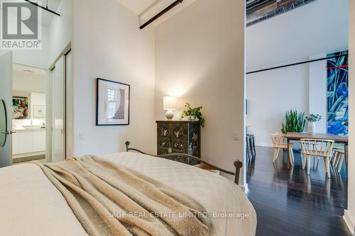 521 - 43 Hanna Avenue, Toronto, ON - Indoor Photo Showing Bedroom