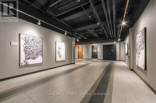 521 - 43 Hanna Avenue, Toronto, ON - Indoor Photo Showing Other Room