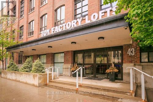 521 - 43 Hanna Avenue, Toronto, ON - Outdoor