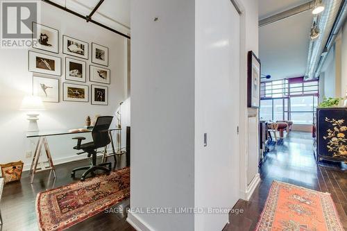 521 - 43 Hanna Avenue, Toronto, ON - Indoor