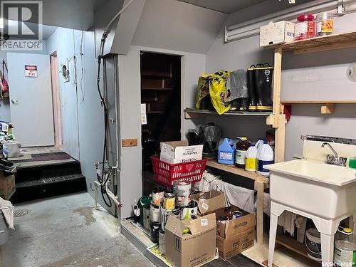 207 Kinistino Avenue W, Kinistino, SK - Indoor