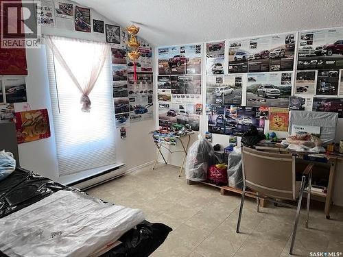 207 Kinistino Avenue W, Kinistino, SK - Indoor