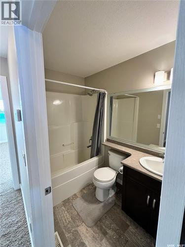 255 Eaton Crescent, Saskatoon, SK - Indoor Photo Showing Bathroom