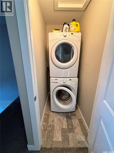 255 Eaton Crescent, Saskatoon, SK - Indoor Photo Showing Laundry Room