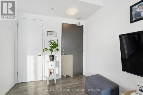 801 - 550 North Service Road, Grimsby, ON - Indoor Photo Showing Other Room