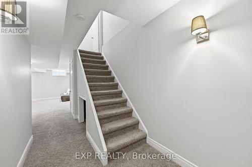 45 Browview Drive, Hamilton, ON - Indoor Photo Showing Other Room