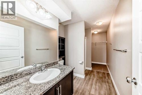 3 Pce Ensuite with Granite Countertops - 11302, 2781 Chinook Winds Drive Sw, Airdrie, AB - Indoor Photo Showing Bathroom