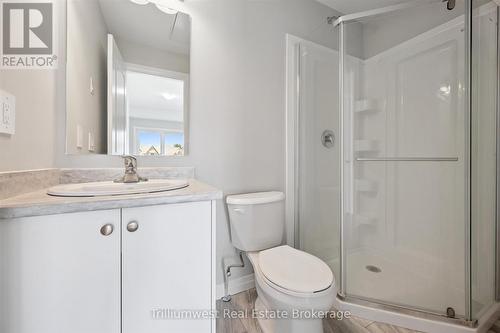 34 - 10 South Creek Drive, Kitchener, ON - Indoor Photo Showing Bathroom