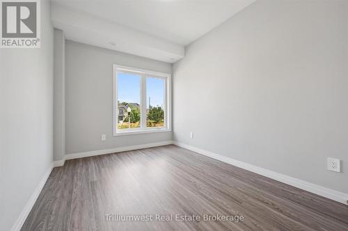 34 - 10 South Creek Drive, Kitchener, ON - Indoor Photo Showing Other Room