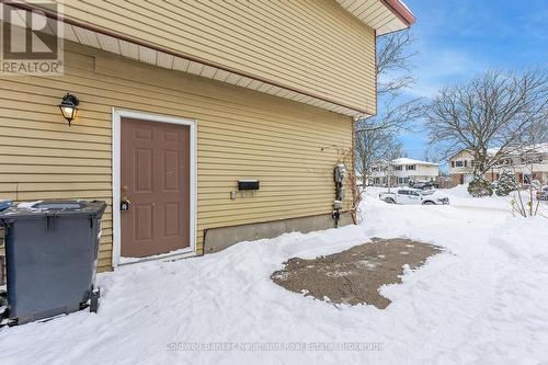324 Cole Road, Guelph (Kortright West), ON - Outdoor With Exterior