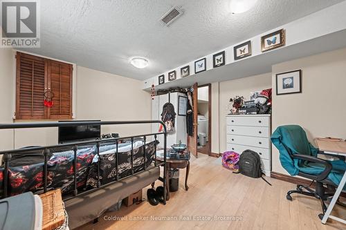 324 Cole Road, Guelph (Kortright West), ON - Indoor