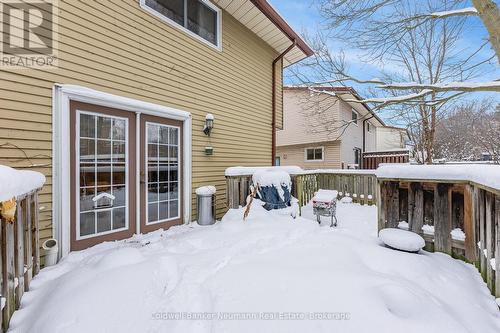 324 Cole Road, Guelph (Kortright West), ON - Outdoor With Exterior