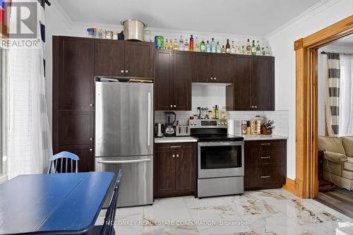 507 Stewart Street, Peterborough (Town Ward 3), ON - Indoor Photo Showing Kitchen
