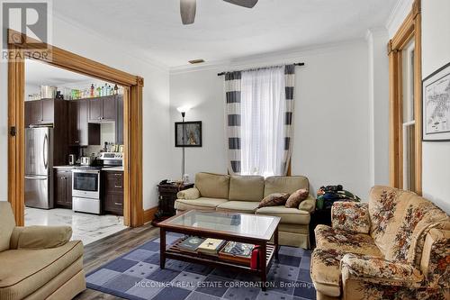 507 Stewart Street, Peterborough (Town Ward 3), ON - Indoor Photo Showing Living Room