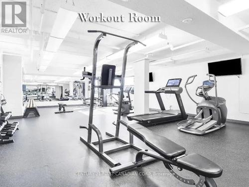 2405 - 389 Dundas Street, London East (East K), ON - Indoor Photo Showing Gym Room