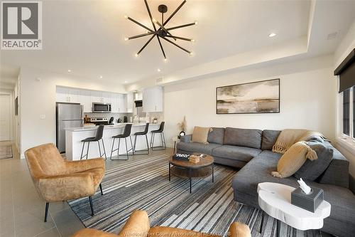 233 Watson Unit# 205, Windsor, ON - Indoor Photo Showing Living Room