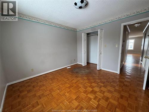 3034 Fazio Drive, Windsor, ON - Indoor Photo Showing Other Room