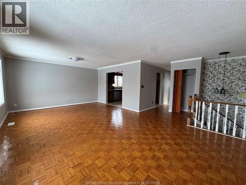 3034 Fazio Drive, Windsor, ON - Indoor Photo Showing Other Room