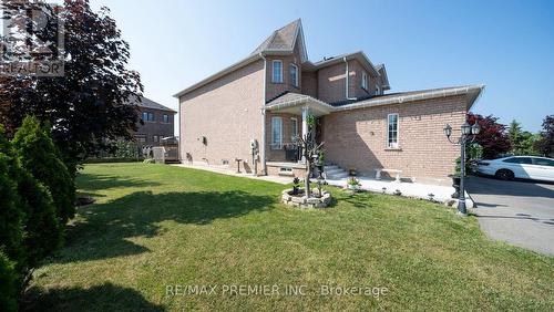 11 Richelieu Court, Caledon, ON - Outdoor