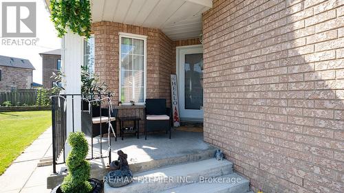 11 Richelieu Court, Caledon, ON - Outdoor With Exterior