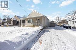 759 MELROSE AVENUE  Sarnia, ON N7T 7C9