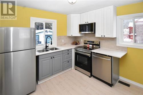 12 Riverview Avenue, Levack, ON - Indoor Photo Showing Kitchen With Double Sink
