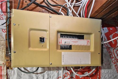 12 Riverview Avenue, Levack, ON - Indoor Photo Showing Basement