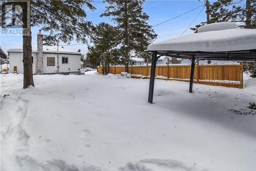 12 Riverview Avenue, Levack, ON - Outdoor