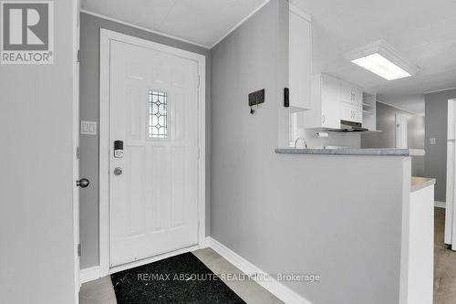 Front Entry - 95 - 3535 St. Joseph Boulevard, Ottawa, ON - Indoor Photo Showing Other Room