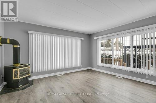 95 - 3535 St. Joseph Boulevard, Ottawa, ON - Indoor Photo Showing Other Room