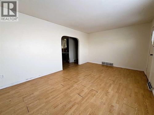 1341 2 Avenue, Wainwright, AB - Indoor Photo Showing Other Room