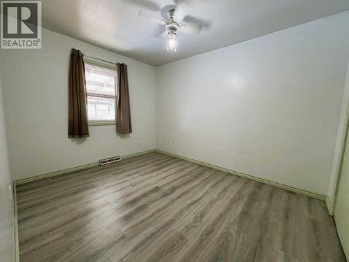 1341 2 Avenue, Wainwright, AB - Indoor Photo Showing Other Room