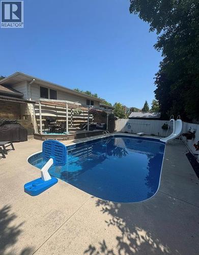 1912 Winslow Crescent, Sarnia, ON - Outdoor With In Ground Pool