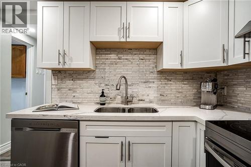 21 Chatham Street, Hamilton, ON - Indoor Photo Showing Kitchen With Double Sink With Upgraded Kitchen