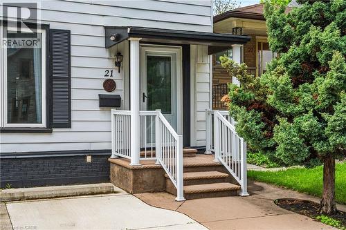 21 Chatham Street, Hamilton, ON - Outdoor
