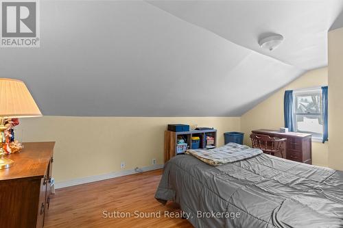 Second bedroom - 269 6Th Street E, Owen Sound, ON - Indoor Photo Showing Bedroom